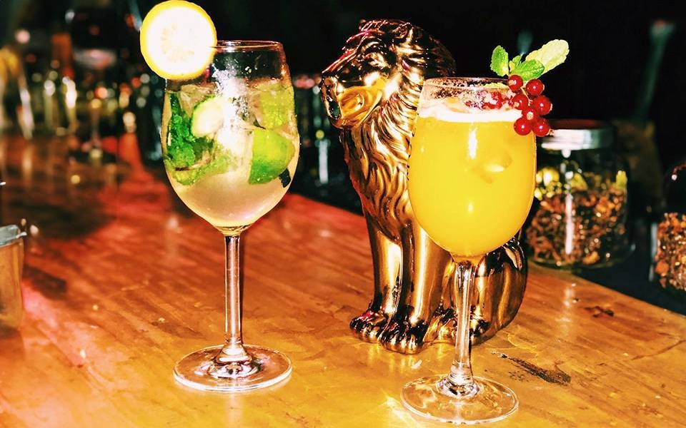 Dad's Den - restaurant Paris